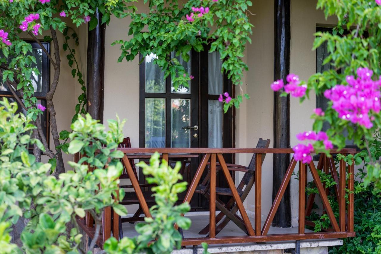 Nerissa Hotel Çıralı Eksteriør billede